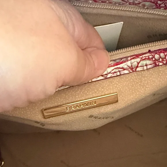 Brahmin Priscilla Melbourne in Julep Pink & Green Croc-Embossed Satchel. - Picture 6 of 16